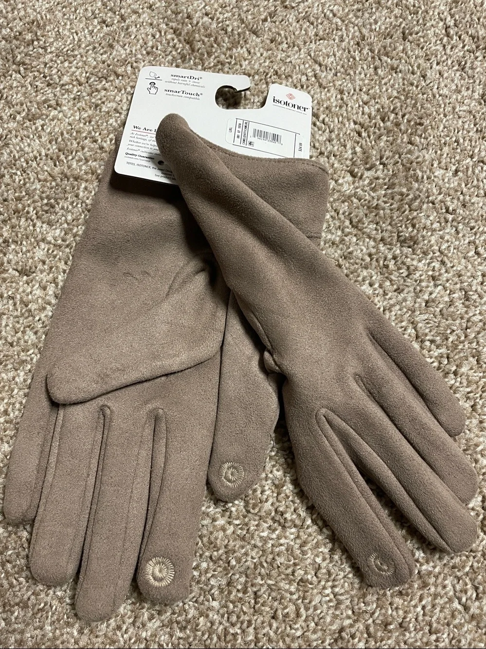 NWT Isotoner Tan Gloves